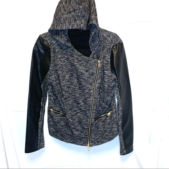 Jackets & Blazers - Express Sweater /jacket with hoodie